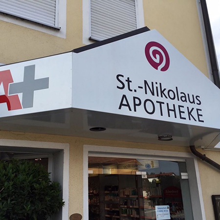 Apothekenwerbung St.-Nikolaus dekupiert